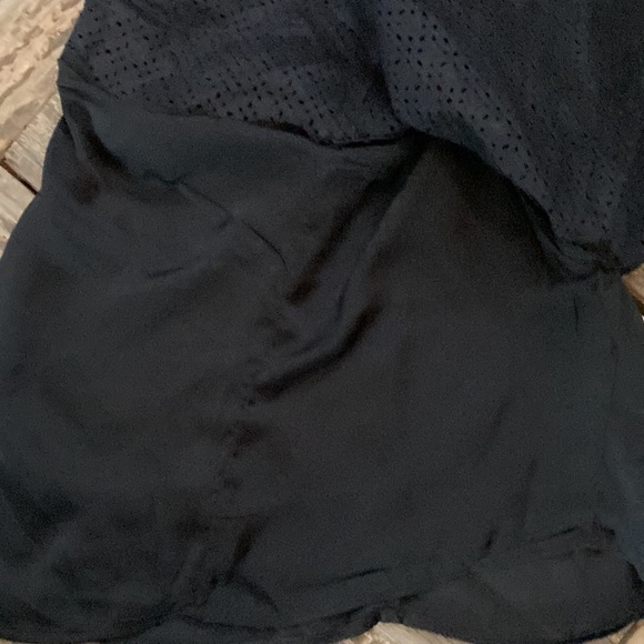 Faux leather cute top - Picture 6 of 7